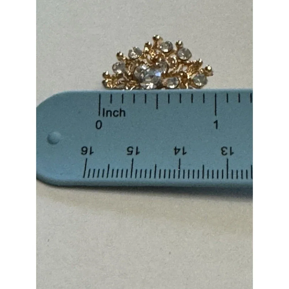 Modern Gold Tone Rhinestone Flower Brooch 1 Inch
